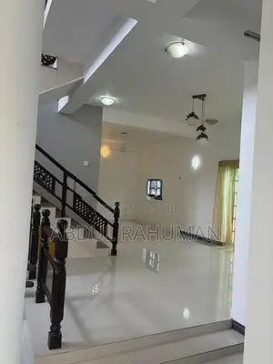 2 Storey House in Thalwathagoda Junction 5 Rooms Solar Power