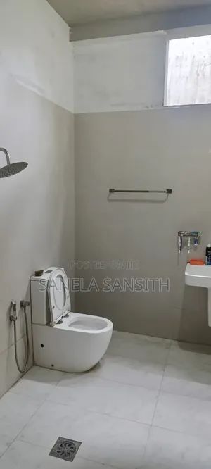 6bdrm House in සතිර නිවස, Malabe for sale