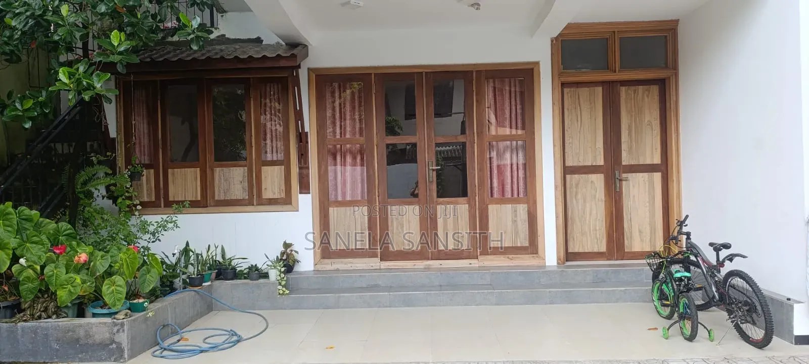 6bdrm House in සතිර නිවස, Malabe for sale