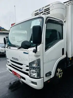 Isuzu Elf Freezer Hybridtruck 2019