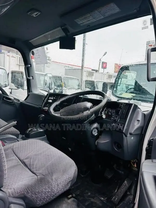 Isuzu Elf Freezer Hybridtruck 2019
