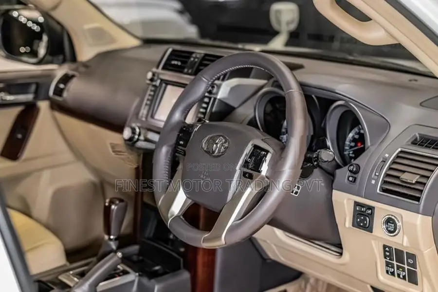 Toyota Land Cruiser Prado 150 ELFOARD bodykit 2017