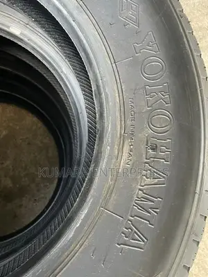 205/80R/17.5 Yokohama Tier