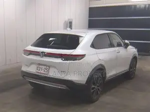 Honda Vezel Z - Pearl SLLL-A1 2023