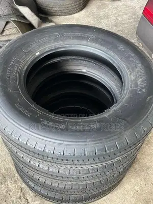 205/80R/17.5 Yokohama Tier