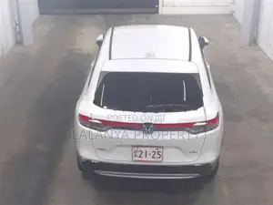 Honda Vezel Z - Pearl SLLL-A1 2023