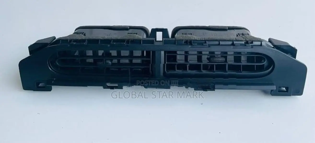 Toyota Aqua NHP10 Center Ac Cowl