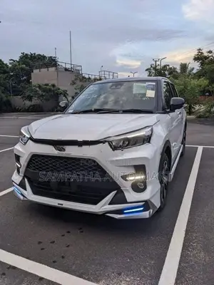Toyota Raize Z- PACKAGE HYBRID 2026