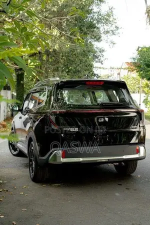 Kia Carens clavis 2025