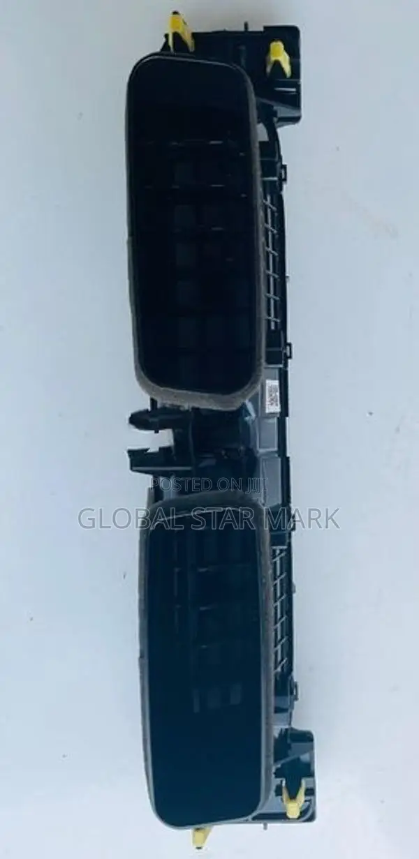 Toyota Aqua NHP10 Center Ac Cowl