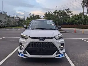 Toyota Raize Z- PACKAGE HYBRID 2026