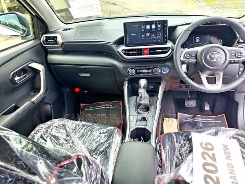 Toyota Raize Z- PACKAGE HYBRID 2026