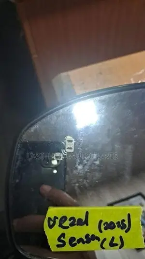 Vezel 2024 Side Mirror Lens