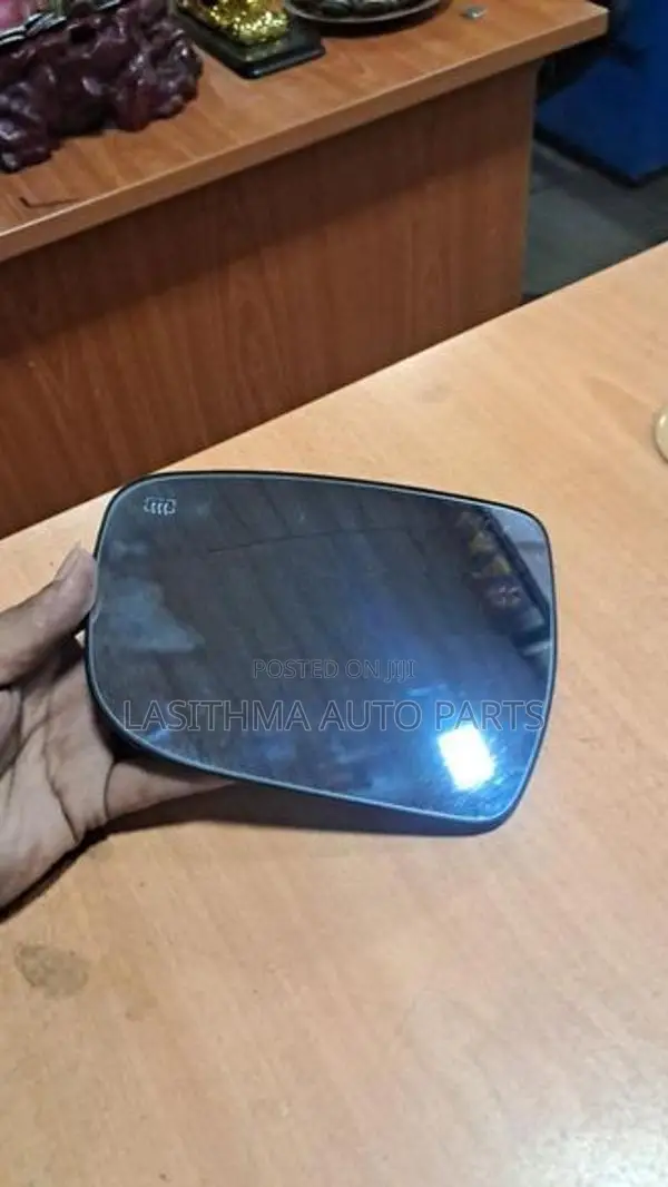 X Trail Side Mirror Lens