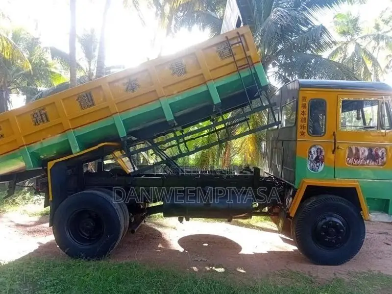 Ashok Leyland 3 Cube Tipper 2006