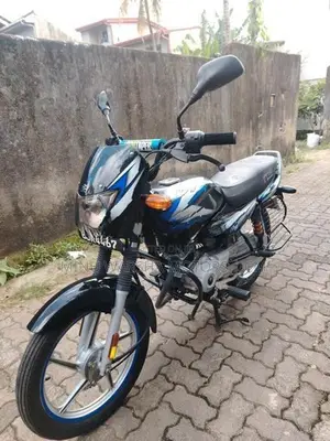 Bajaj CT100 2025