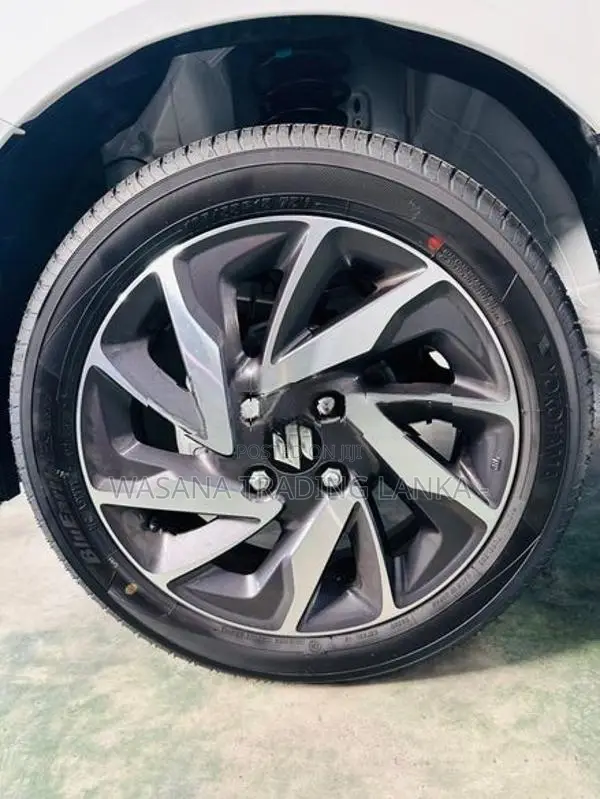 Suzuki Wagon R ZX Custom 2025