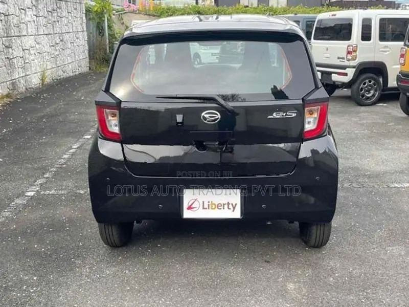 Daihatsu Mira L Grade 2025