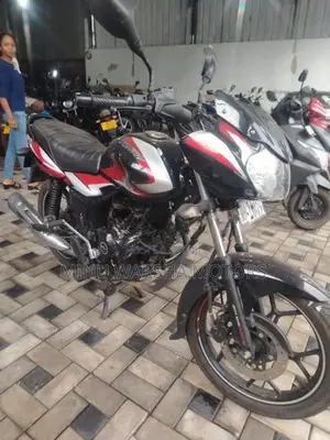 Bajaj Discover 125 2K25 2025