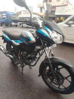 Bajaj Discover 125 2025
