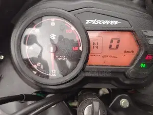 Bajaj Discover 125 2025