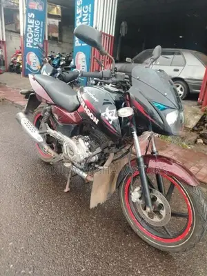 Bajaj Pulsar 150 2016