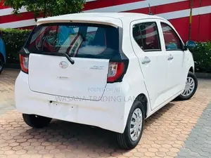 Daihatsu Mira Es L Safety 2025