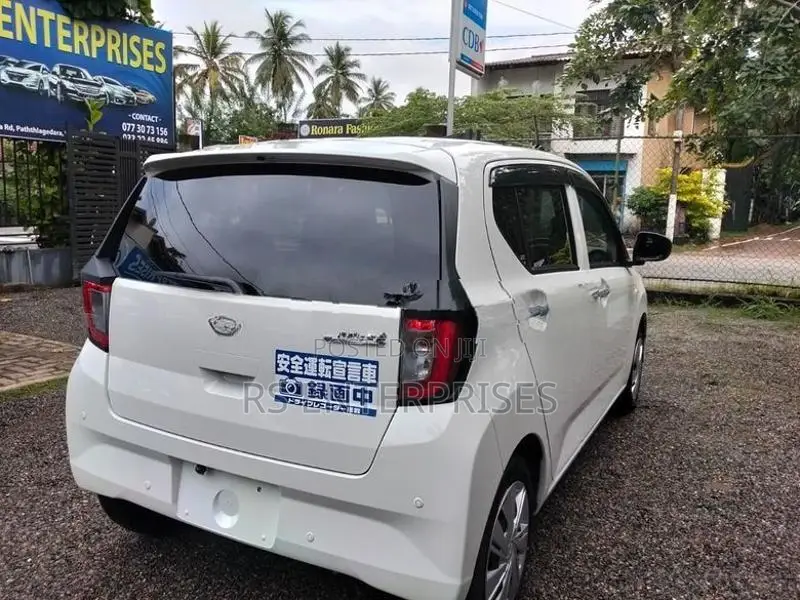Daihatsu Mira X 2025