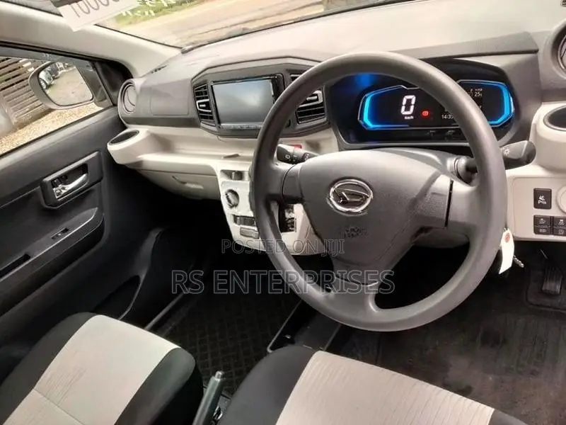 Daihatsu Mira X 2025