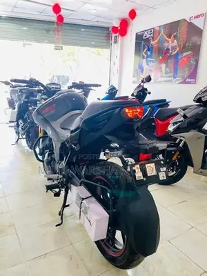 Hero Hunk 160R 2026