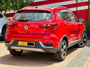 MG ZS Essence 2019