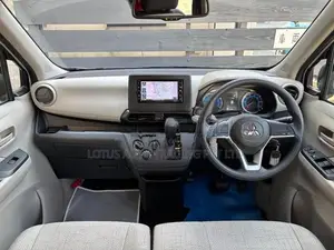 Mitsubishi eK Wagon M Grade 2025