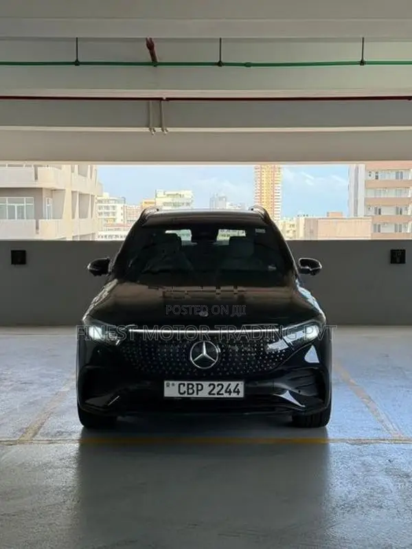 Mercedes Benz EQB 250 AMG Premium Plus 2024