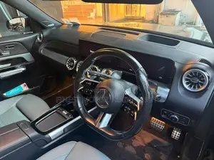 Mercedes Benz EQB 250 AMG Premium Plus 2024