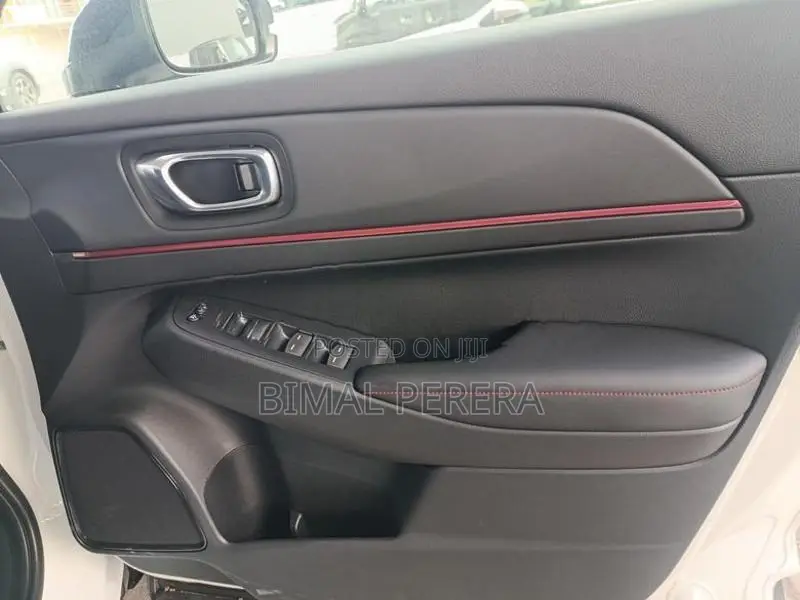 Honda Vezel RS 2025