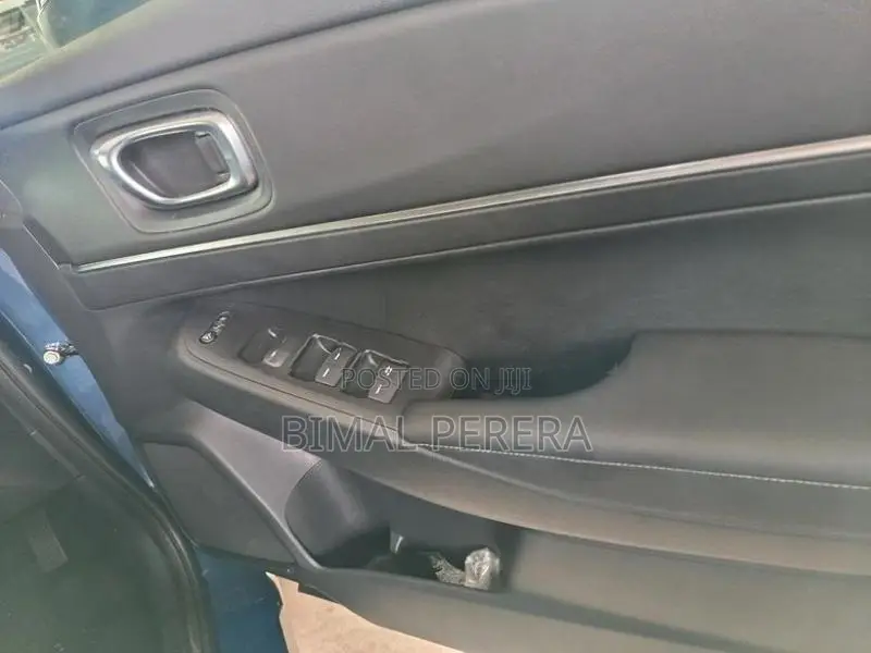 Honda Vezel Z 2025
