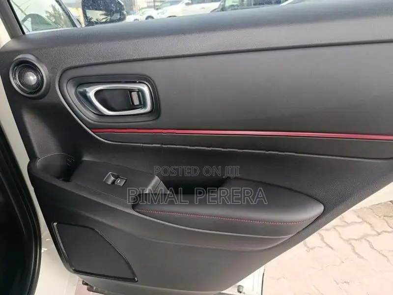 Honda Vezel RS 2025