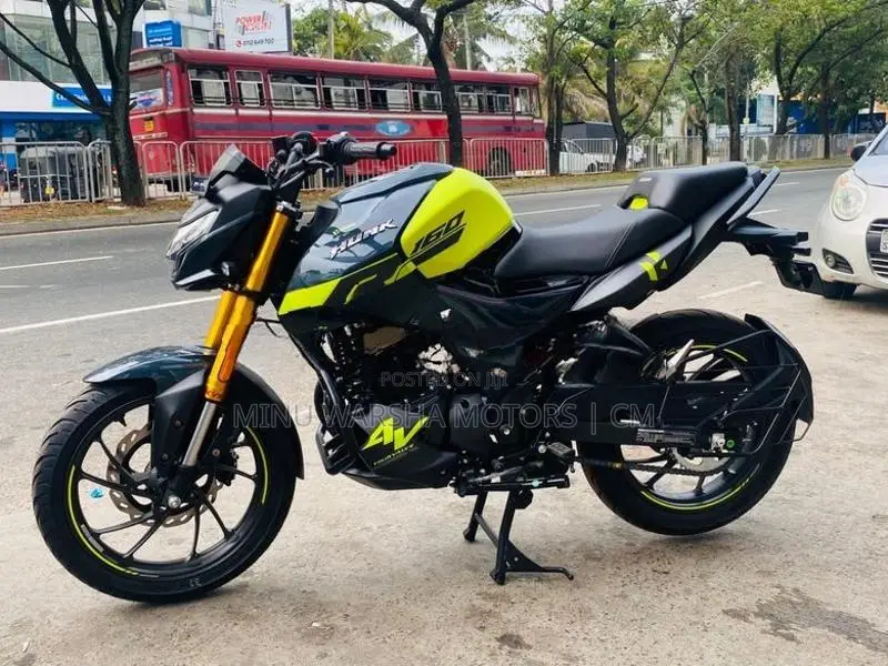 Hero Hunk 160R Brand new 2026