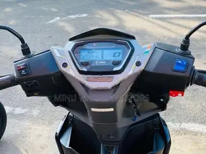 Hero Xoom 110 Combat 2026