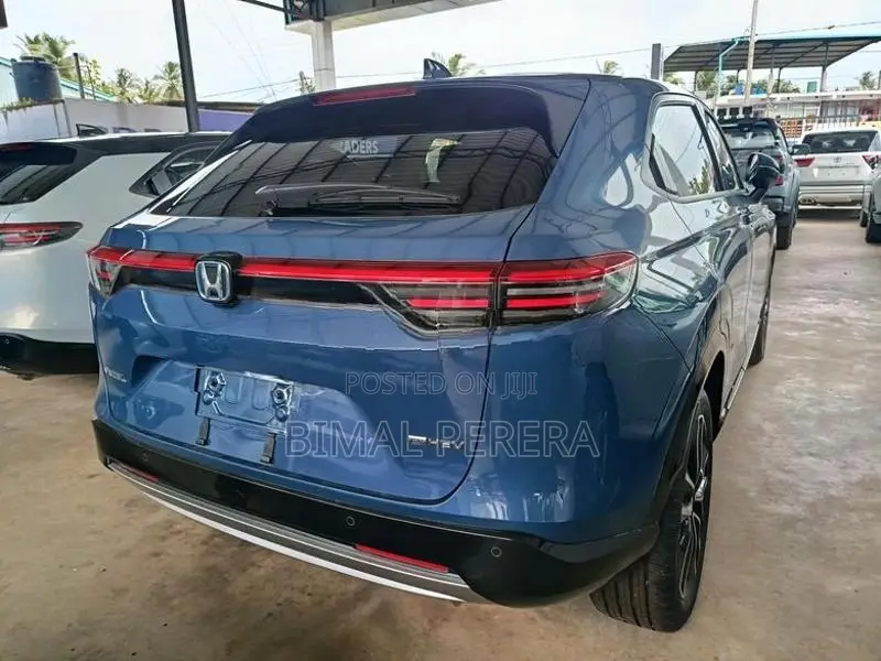 Honda Vezel Z 2025