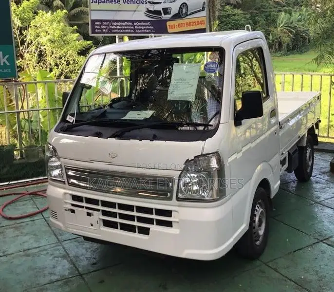 Suzuki Carry AUTO NAVI TV BACKCAM 2023