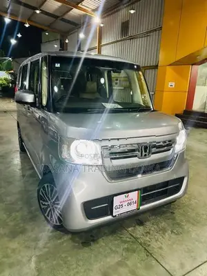 Honda N-Box 2023