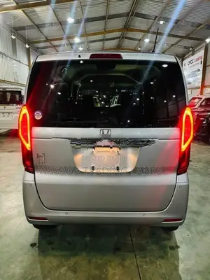 Honda N-Box 2023