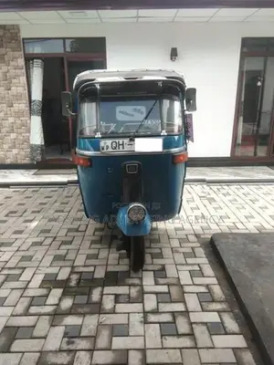 Bajaj RE 2006