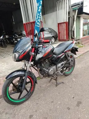 Bajaj Pulsar 150 2016
