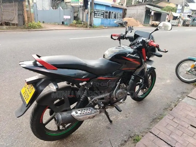 Bajaj Pulsar 150 2016
