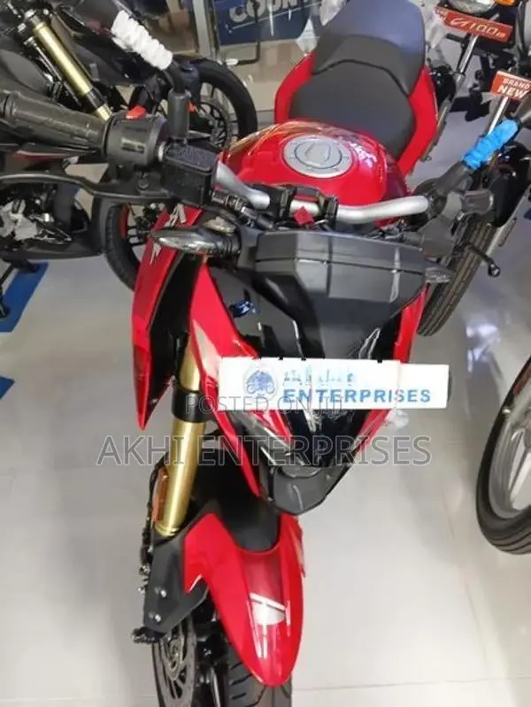 Bajaj Pulsar N160 Premium 2026