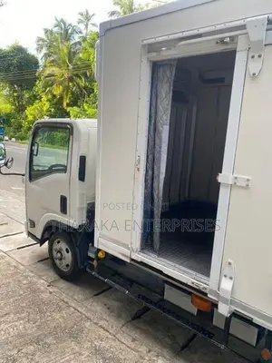 Isuzu Elf 14.5 Ft 2019