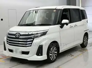 Toyota Roomy Custom G - DSSS-A1 2024