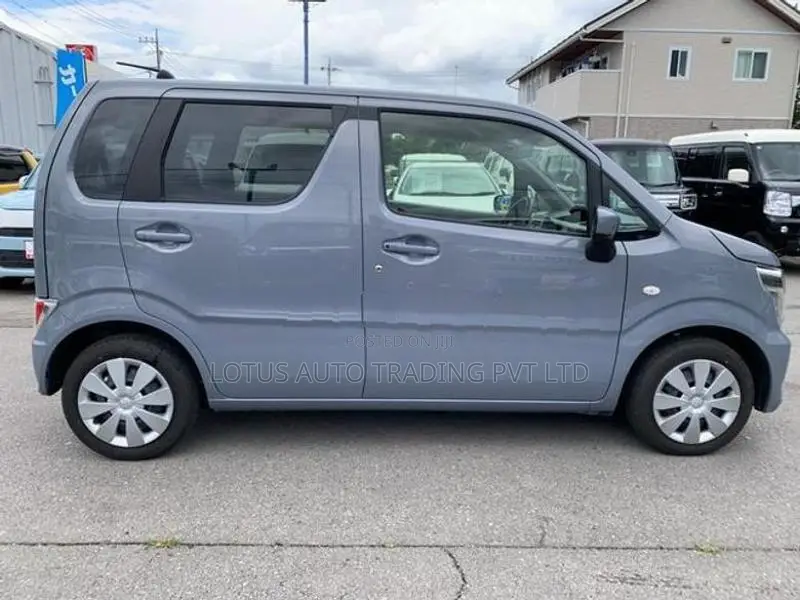 Suzuki Wagon R FX Safety 2025